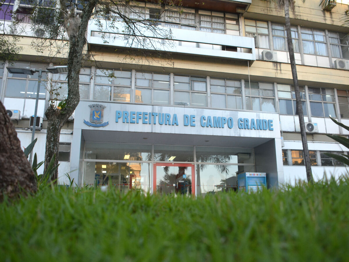 Apesar de algumas exonerações terem sido publicadas ao fim de maio, todas tiveram validade contada a partir do mês de junho|