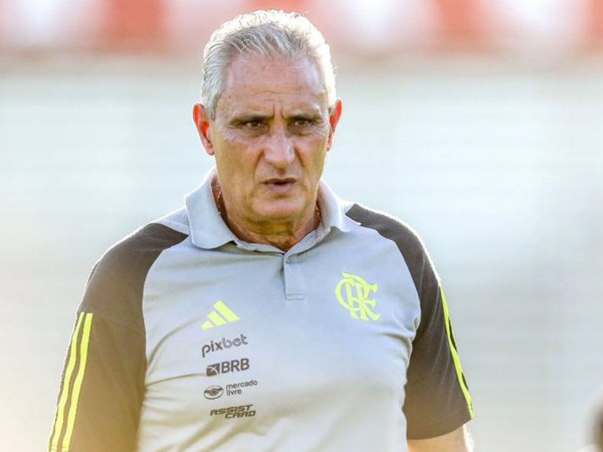 Nem mesmo a vitório desta domingo, sobre o Athletico Paranaense, foi suficiente para melhorar a situação do treniador
