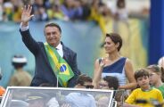 Guerra p&uacute;blica entre Michelle e filhos de Bolsonaro se arrasta desde 2021
