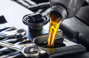 Como fazer a escolha correta do óleo lubrificante para o bom funcionamento do automóvel
