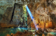 Abismo Anhumas substitui rapel tradicional pelo elétrico e amplia público de turistas