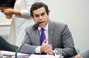 Com Riedel "de malas prontas", deputado diz que PSDB se apequenou 