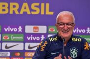 Dorival chama laterais Alex Telles e Dodô para jogo da seleção contra o Uruguai