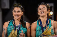 Bárbara e Carol anunciam fim da parceria no vôlei de praia após 3 anos