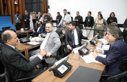 Deputados governistas temem formar "grupo da morte" para as eleições 2026