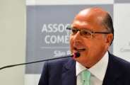 H&aacute; convic&ccedil;&atilde;o de que teremos pr&oacute;ximos passos na rela&ccedil;&atilde;o com os EUA, diz Alckmin