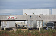 Funcion&aacute;rio &eacute; baleado dentro da f&aacute;brica da JBS em Campo Grande