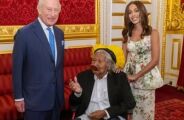 Anitta e Cacique Raoni s&atilde;o recebidos pelo Rei Charles III na Inglaterra
