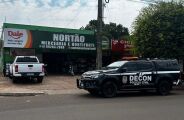 Mercearia &eacute; flagrada com whisky e outras bebidas falsificadas em Campo Grande