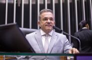 Pr&eacute;-candidato ao Senado, Vander &eacute; diagnosticado com c&acirc;ncer