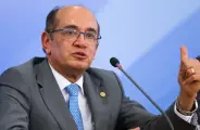 Gilmar atende Senado e reconsidera liminar sobre impeachment de ministros