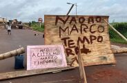 Ind&iacute;genas tomam anel vi&aacute;rio em MS em bloqueio contra o Marco Temporal