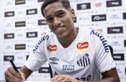 Tottenham confirma a contrata&ccedil;&atilde;o de Souza, lateral revela&ccedil;&atilde;o do Santos: 'Sensa&ccedil;&atilde;o incr&iacute;vel'