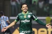 Raphael Veiga deixa o Palmeiras com cole&ccedil;&atilde;o de t&iacute;tulos e status de &iacute;dolo apesar de decl&iacute;nio