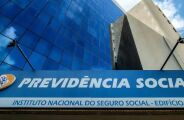 INSS suspende empr&eacute;stimos consignados do banco C6 e cobra devolu&ccedil;&atilde;o de R$ 300 mi a aposentados
