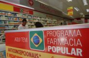 Farm&aacute;cia Popular: minist&eacute;rio barra m&eacute;dicos ap&oacute;s identificar mais de 3,5 mil receitas em 6 meses
