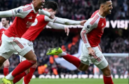 Arsenal derrota o Chelsea e retoma a vantagem de 5 pontos na lideran&ccedil;a da Premier League