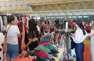 Evento re&uacute;ne 60 brech&oacute;s com 24 mil itens a partir de R$ 2,00