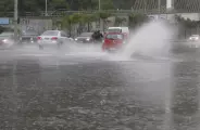 Inmet emite alerta de tempestades na maioria do Brasil at&eacute; ter&ccedil;a-feira
