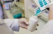 Nome de m&eacute;dico &eacute; usado em receitas falsas para compra de subst&acirc;ncias ligadas &agrave; produ&ccedil;&atilde;o de drogas