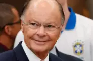 Banco de Edir Macedo transfere carteira podre e oculta preju&iacute;zo