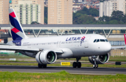 Estrangeiros operam 90% dos aeroportos em capitais e Infraero encolhe
