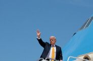 A caminho de Pequim, Trump diz que pedir&aacute; a Xi que 'abra' a China