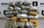 PM apreende 64 quilos de "skunk' com jovens mulas do tr&aacute;fico