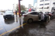Ap&oacute;s filas e 2 mil doses esgotadas, drive-thru da gripe &eacute; ampliado