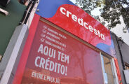 Estado suspende descontos do Credcesta na folha dos servidores