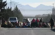 Bol&iacute;via prende l&iacute;deres de protestos em meio a respaldo militar dos EUA