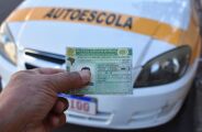 Apenas 4% das carteiras prometidas no CNH Social foram efetivadas em 4 anos