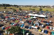 Evento re&uacute;ne carros antigos com exposi&ccedil;&atilde;o de Chevette e outras rel&iacute;quias