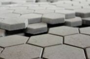 Prefeitura paga R$ 9,3 milh&otilde;es para empresa pavimentar ruas com lajota