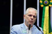 Ex-presidente do INSS usava c&oacute;digo para repasse de propina a pizzaria, diz PF