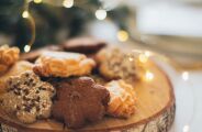 Conhe&ccedil;a a hist&oacute;ria do biscoito e aprenda diferentes preparos doces e salgados