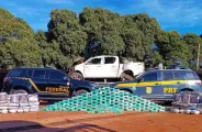 Persegui&ccedil;&atilde;o termina com Hilux capotada e apreens&atilde;o de 274 kg de drogas em MS