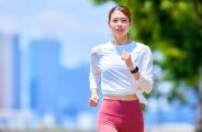 Quem tem endometriose pode correr? Entenda com especialista quando &eacute; preciso adaptar o treino