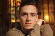 Entrevista exclusiva com o ator Gabriel Chadan destaque no elenco de 'F&uacute;ria' na Netflix