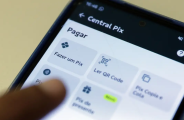 Pix enfrenta instabilidade na manh&atilde; deste domingo