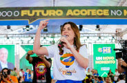 Conven&ccedil;&atilde;o estadual refor&ccedil;a pr&eacute;-candidatura de Viviane Luiza &agrave; C&acirc;mara dos Deputados