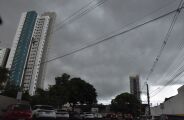 Campo Grande entra em alerta para tempestade e ventos fortes nesta ter&ccedil;a