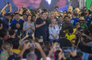 Sem rea&ccedil;&atilde;o da oposi&ccedil;&atilde;o, Riedel avan&ccedil;a para vencer elei&ccedil;&atilde;o no primeiro turno
