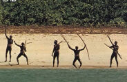A ilha onde ningu&eacute;m &eacute; bem-vindo: o povo isolado que rejeita qualquer contato com o mundo