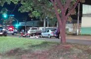 Motociclista morre prensada entre carro e caminh&atilde;o na Gunter Hans