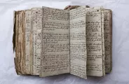 IAs tentam decifrar o Manuscrito Voynich, livro misterioso do s&eacute;culo 15