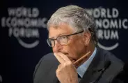 Bill Gates alerta: "A IA tornar&aacute; mais f&aacute;cil a cria&ccedil;&atilde;o de novas doen&ccedil;as mortais"