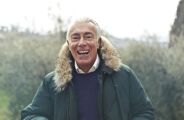 Cientista prev&ecirc; que humanos poder&atilde;o parar de envelhecer a partir de 2032 e faz proje&ccedil;&atilde;o para 2045