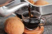 O erro comum na hora de passar caf&eacute; em casa que est&aacute; tirando o gosto da sua bebida