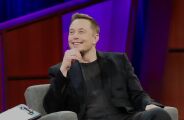 Enquanto sal&aacute;rio m&iacute;nimo no Brasil &eacute; R$ 1.621, Musk ganhou US$ 979,7 bilh&otilde;es em um dia